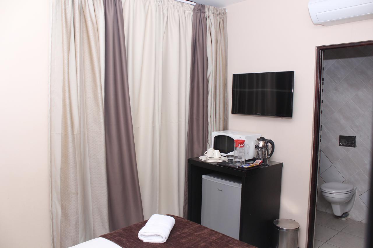 Hotel Galaxy Tower Johannesburg Dış mekan fotoğraf